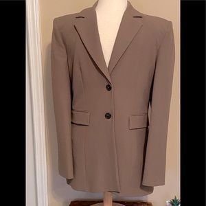 Zara fitted shoulder pad blazer. Size M. Light olive green color